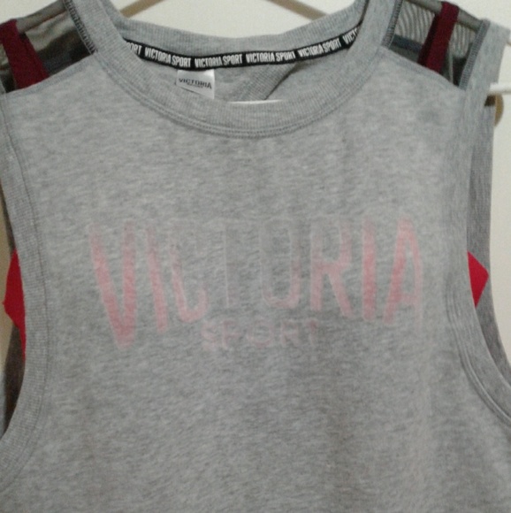 🌺 So Cute Victoria Sport Sweat Top - Picture 3 of 7